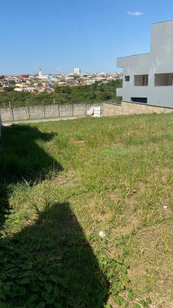 Terreno à Venda, 427 m² em Condomínio Residencial Belas Artes - Anápolis