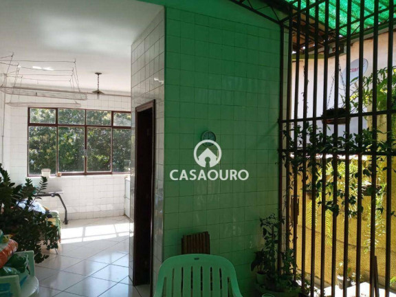 Imagem Casa com 4 Quartos à Venda, 197 m² em Santa Efigênia - Belo Horizonte Imagem Casa com 4 Quartos à Venda, 197 m² em Santa Efigênia - Belo Horizonte