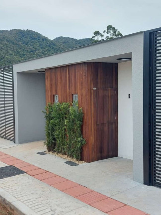 Imagem Casa com 3 Quartos à Venda, 150 m² em Rio Pequeno - Camboriú Imagem Casa com 3 Quartos à Venda, 150 m² em Rio Pequeno - Camboriú