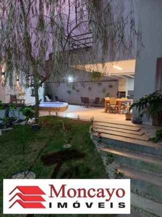 Imagem Sobrado com 3 Quartos à Venda, 381 m² em Poiares - Caraguatatuba Imagem Sobrado com 3 Quartos à Venda, 381 m² em Poiares - Caraguatatuba