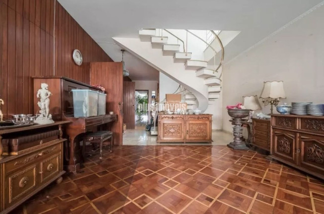 Imagem Casa com 3 Quartos à Venda, 330 m² em Granja Julieta - São Paulo Imagem Casa com 3 Quartos à Venda, 330 m² em Granja Julieta - São Paulo