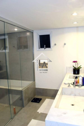 Imagem Apartamento com 3 Quartos à Venda, 240 m² em Brooklin - São Paulo Imagem Apartamento com 3 Quartos à Venda, 240 m² em Brooklin - São Paulo