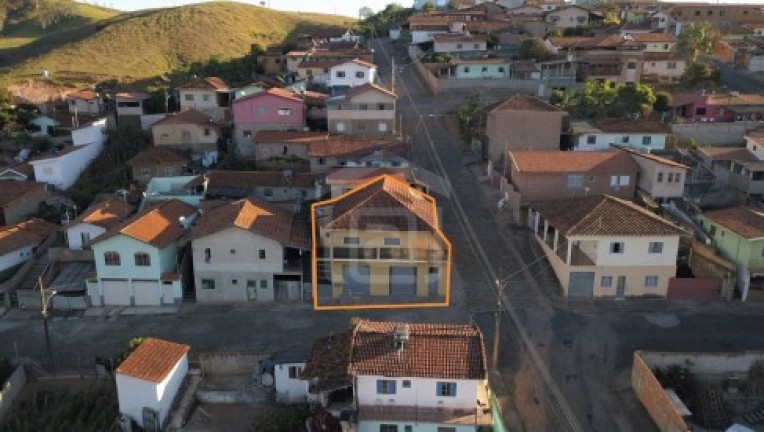 Imagem Casa com 3 Quartos à Venda, 290 m² em Centro - Bandeira Do Sul Imagem Casa com 3 Quartos à Venda, 290 m² em Centro - Bandeira Do Sul