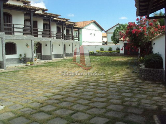 Imagem Casa de Condomínio com 2 Quartos à Venda, 90 m²