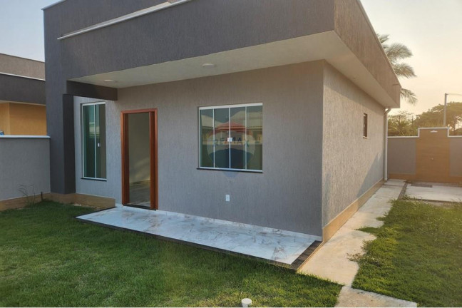 Casa com 2 Quartos à Venda, 71 m² em Ponta Negra - Maricá