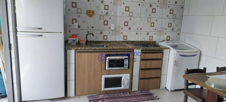 Imagem Casa com 4 Quartos à Venda, 200 m² em Armação - Penha