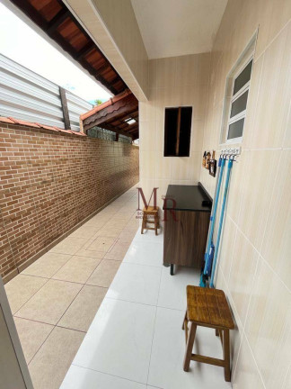 Imagem Casa com 3 Quartos à Venda, 225 m² em Vila Guilhermina - Praia Grande