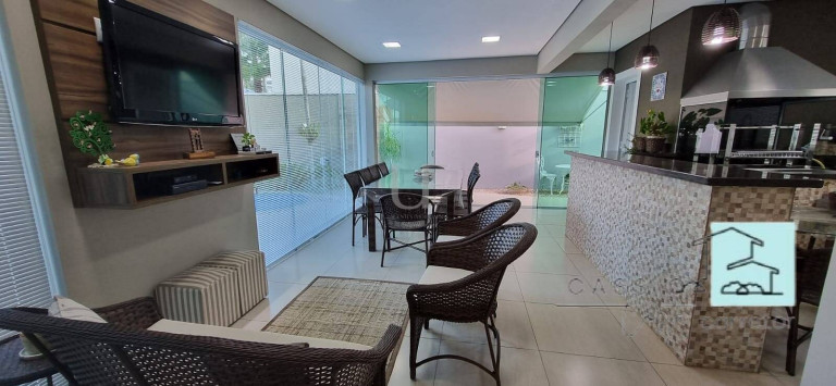 Imagem Casa com 4 Quartos à Venda, 369 m² em Via Castelli - Louveira