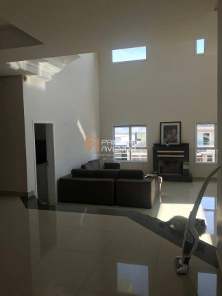 Imagem Casa com 4 Quartos à Venda, 450 m² em Urbanova - São José Dos Campos Imagem Casa com 4 Quartos à Venda, 450 m² em Urbanova - São José Dos Campos