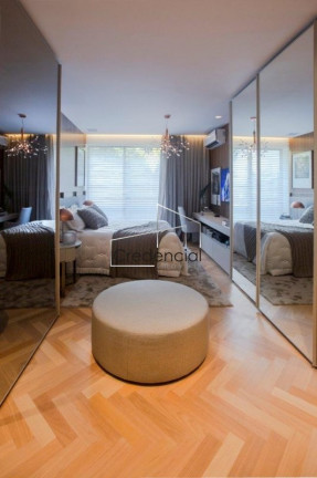 Imagem Apartamento com 3 Quartos à Venda, 228 m² em Cabral - Curitiba Imagem Apartamento com 3 Quartos à Venda, 228 m² em Cabral - Curitiba