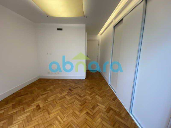 Imagem Apartamento com 3 Quartos à Venda, 302 m² em Copacabana - Rio De Janeiro