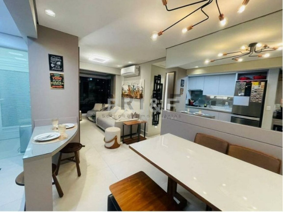 Imagem Apartamento com 2 Quartos à Venda, 65 m² em Campo Belo - São Paulo