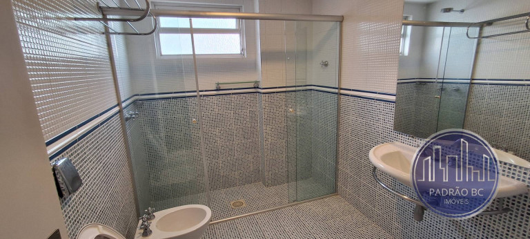 Imagem Apartamento com 4 Quartos para Alugar, 148 m² em Centro - Balneário Camboriú Imagem Apartamento com 4 Quartos para Alugar, 148 m² em Centro - Balneário Camboriú
