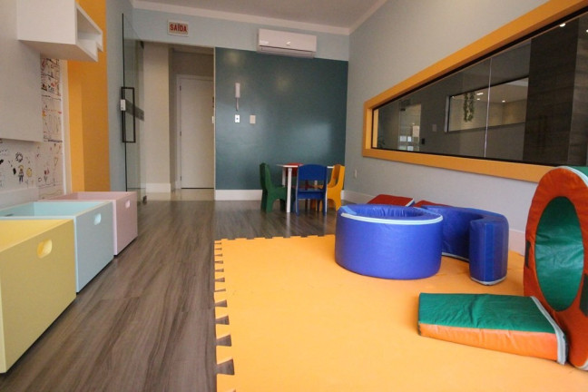 Imagem Apartamento com 2 Quartos à Venda, 64 m² em Estreito - Florianópolis