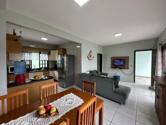 Imagem Casa com 3 Quartos à Venda, 250 m² em Centro - Balneário Barra Do Sul Imagem Casa com 3 Quartos à Venda, 250 m² em Centro - Balneário Barra Do Sul