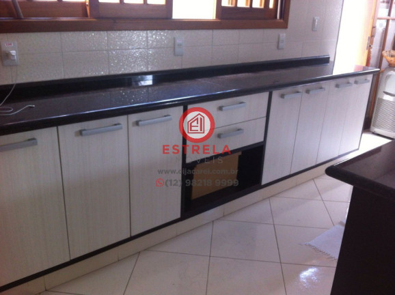 Imagem Casa com 4 Quartos à Venda, 328 m² em Loteamento Villa Branca - Jacareí Imagem Casa com 4 Quartos à Venda, 328 m² em Loteamento Villa Branca - Jacareí