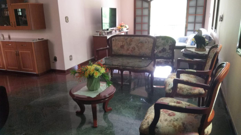 Imagem Imóvel com 4 Quartos à Venda, 13.000 m² em Campo Grande - Rio De Janeiro Imagem Imóvel com 4 Quartos à Venda, 13.000 m² em Campo Grande - Rio De Janeiro