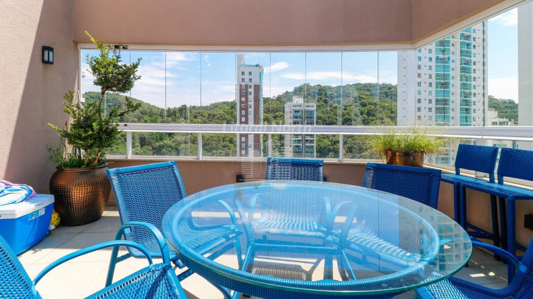 Imagem Apartamento com 3 Quartos à Venda, 235 m² em Pioneiros - Balneário Camboriú Imagem Apartamento com 3 Quartos à Venda, 235 m² em Pioneiros - Balneário Camboriú