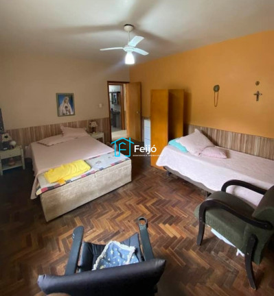 Imagem Casa com 4 Quartos à Venda, 300 m² em Restinga - Porto Alegre Imagem Casa com 4 Quartos à Venda, 300 m² em Restinga - Porto Alegre