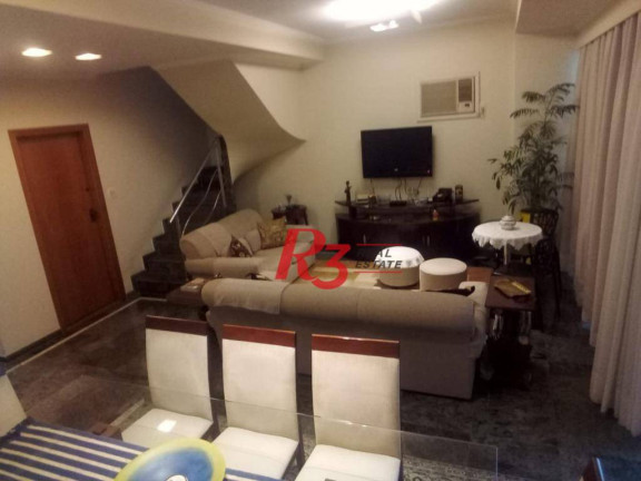 Imóvel com 3 Quartos à Venda, 200 m² em Gonzaga - Santos