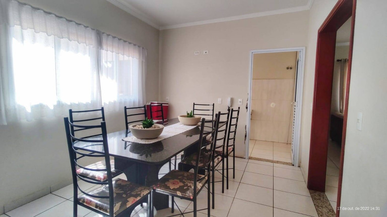 Imagem Casa com 3 Quartos à Venda, em Jardim Das Laranjeiras - Bragança Paulista Imagem Casa com 3 Quartos à Venda, em Jardim Das Laranjeiras - Bragança Paulista