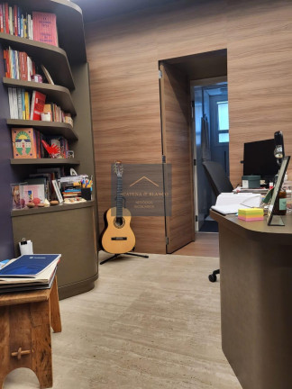 Imagem Apartamento com 3 Quartos à Venda, 209 m² em Edifício Villa Borghese - São Paulo Imagem Apartamento com 3 Quartos à Venda, 209 m² em Edifício Villa Borghese - São Paulo