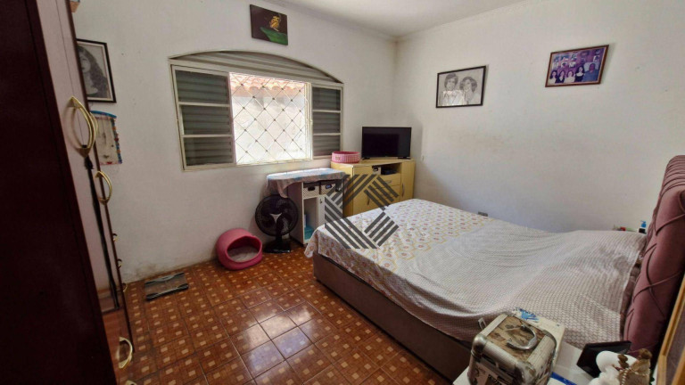Imagem Casa com 3 Quartos à Venda, 180 m² em Jardim Astro - Sorocaba