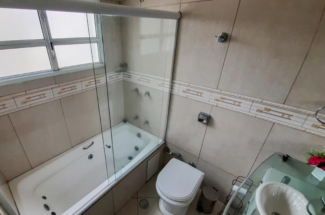 Imagem Apartamento com 3 Quartos à Venda, 176 m² em Pitangueiras - Guarujá