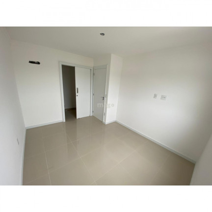 Imagem Apartamento com 2 Quartos à Venda, 75 m² em Centro - Balneário Camboriú