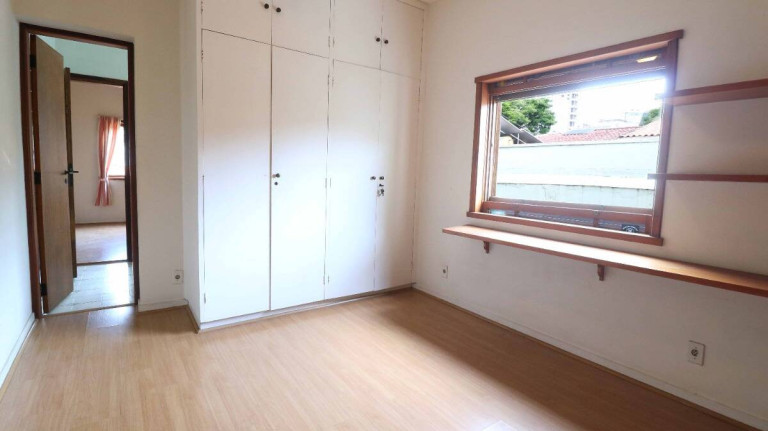 Imagem Casa com 3 Quartos à Venda, 216 m² em Jardim Paulista - São Paulo Imagem Casa com 3 Quartos à Venda, 216 m² em Jardim Paulista - São Paulo