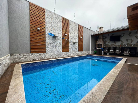Imagem Casa com 3 Quartos à Venda, 180 m² em Maracanã - Praia Grande Imagem Casa com 3 Quartos à Venda, 180 m² em Maracanã - Praia Grande