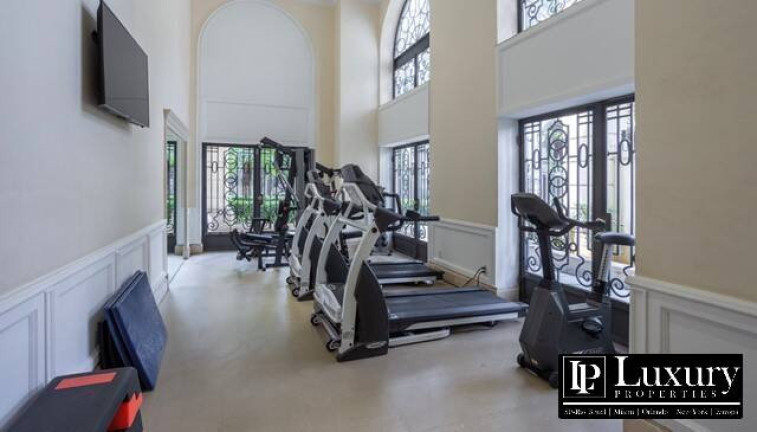 Imagem Apartamento com 3 Quartos à Venda, 278 m² em Jardim Paulistano - São Paulo