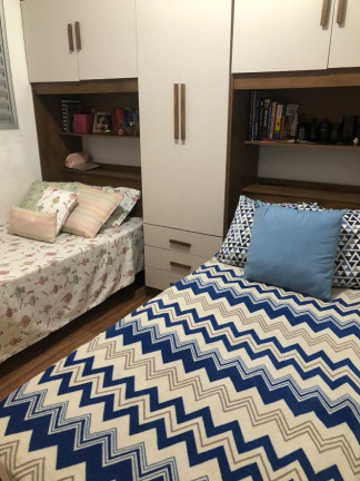 Imagem Imóvel com 2 Quartos à Venda, 47 m² Imagem Imóvel com 2 Quartos à Venda, 47 m²
