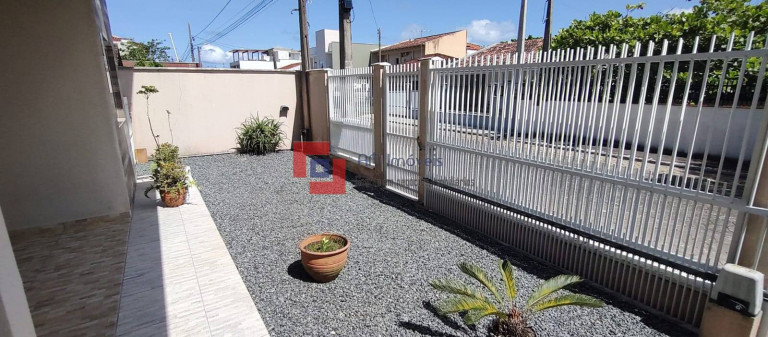 Imagem Casa com 4 Quartos à Venda, 260 m² em Enseada - São Francisco Do Sul