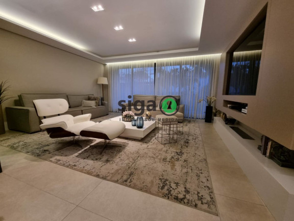 Casa com 4 Quartos à Venda, 415 m² em Jardim Paulista - São Paulo