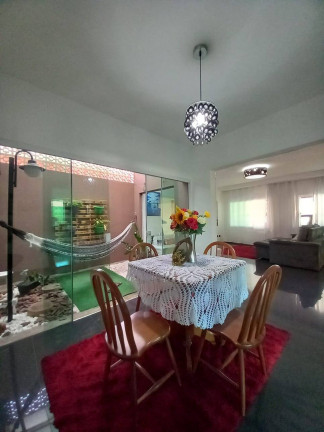 Imagem Casa com 4 Quartos à Venda, 250 m² em Jardim Independência - Taubaté Imagem Casa com 4 Quartos à Venda, 250 m² em Jardim Independência - Taubaté