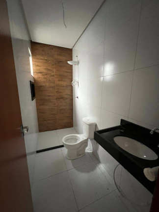 Imagem Casa com 1 Quarto à Venda, em Sim - Feira De Santana Imagem Casa com 1 Quarto à Venda, em Sim - Feira De Santana