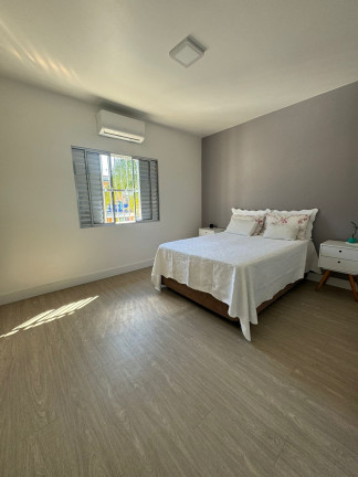 Imagem Casa com 2 Quartos à Venda, 105 m² em Flórida - Praia Grande Imagem Casa com 2 Quartos à Venda, 105 m² em Flórida - Praia Grande