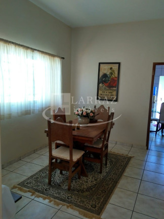 Imagem Casa com 3 Quartos à Venda, 300 m² em Cândido Portinari - Ribeirão Preto