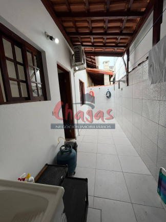 Imagem Casa com 2 Quartos para Alugar, 62 m² em Martim De Sá - Caraguatatuba
