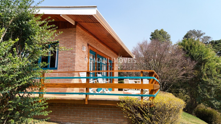 Imagem Casa com 3 Quartos à Venda, 257 m² em Região Da Vila Inglesa - Campos Do Jordão Imagem Casa com 3 Quartos à Venda, 257 m² em Região Da Vila Inglesa - Campos Do Jordão