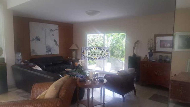 Imagem Imóvel com 4 Quartos à Venda, 600 m² em Barra Da Tijuca - Rio De Janeiro Imagem Imóvel com 4 Quartos à Venda, 600 m² em Barra Da Tijuca - Rio De Janeiro