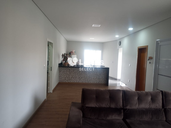 Imagem Imóvel com 3 Quartos à Venda, 196 m² em Residencial Itatiba Country Club - Itatiba