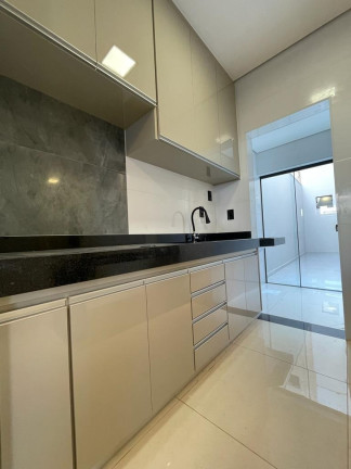 Apartamento com 3 Quartos à Venda, 97 m² em Jardim Piratininga - Franca