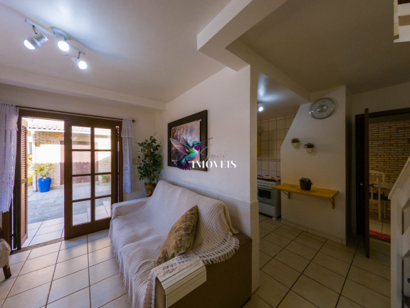 Imagem Casa com 2 Quartos à Venda, 98 m² em Centro - Tramandaí