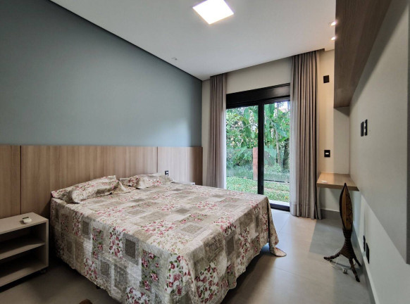 Imagem Casa com 5 Quartos à Venda, 350 m² em Riviera De São Lourenço - Bertioga Imagem Casa com 5 Quartos à Venda, 350 m² em Riviera De São Lourenço - Bertioga