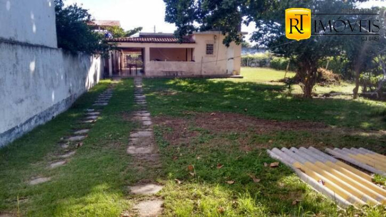 Imagem Casa com 3 Quartos à Venda, 858 m² em Vinhateiro - São Pedro Da Aldeia Imagem Casa com 3 Quartos à Venda, 858 m² em Vinhateiro - São Pedro Da Aldeia