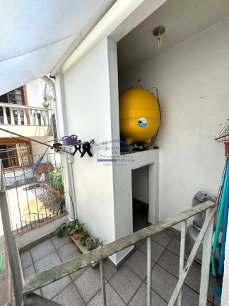 Imagem Casa com 3 Quartos à Venda, 244 m² em Cavalhada - Porto Alegre