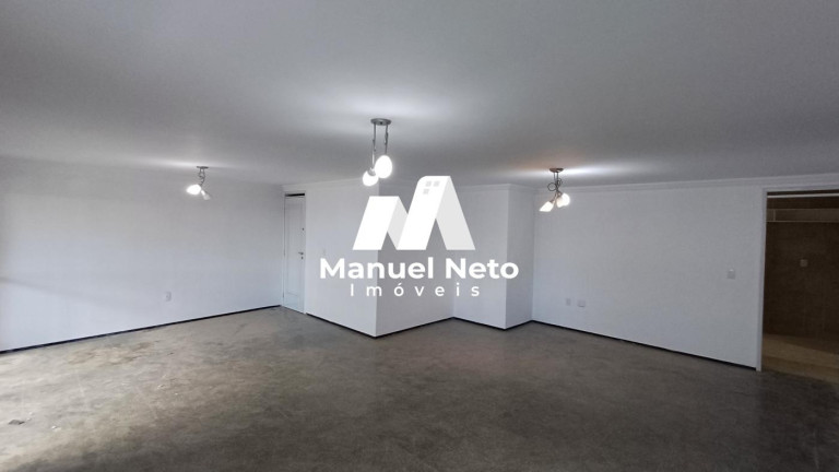 Apartamento com 4 Quartos à Venda, 176 m² em Meireles - Fortaleza