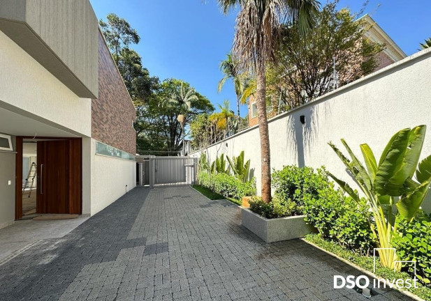 Imagem Casa de Condomínio com 3 Quartos à Venda, 472 m² em Jardim Dos Estados - São Paulo